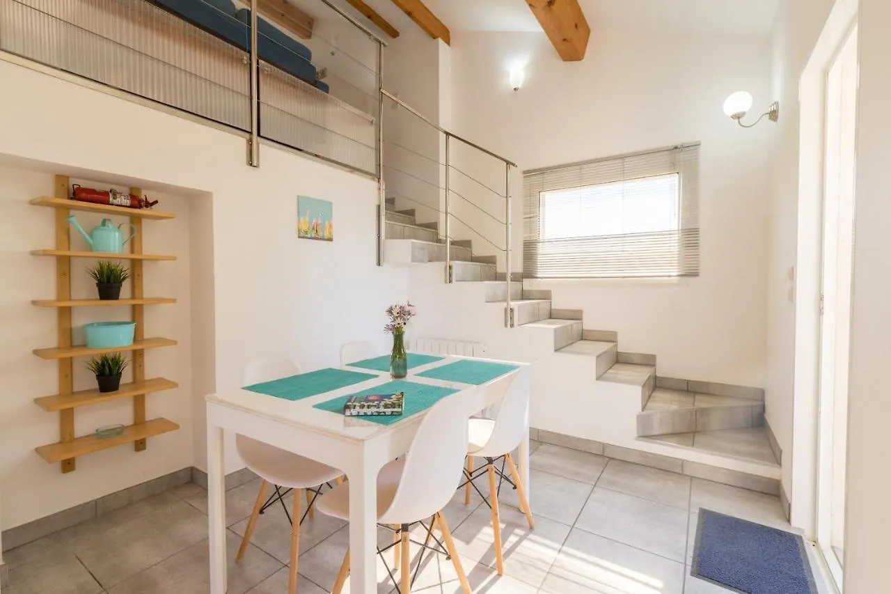 La Bastide, Villa En Duplex Idealement Situee A Quelques Pas De La Mer Hyeres Holiday home