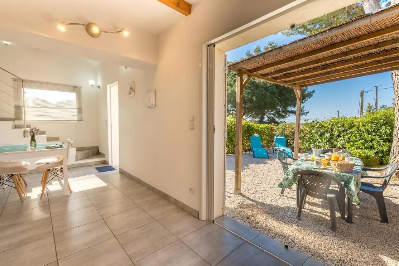 La Bastide, Villa En Duplex Idealement Situee A Quelques Pas De La Mer Hyeres Holiday home